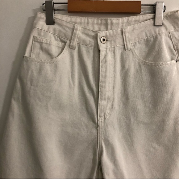 White High Rise Mid Thigh Jorts - Picture 3 of 4